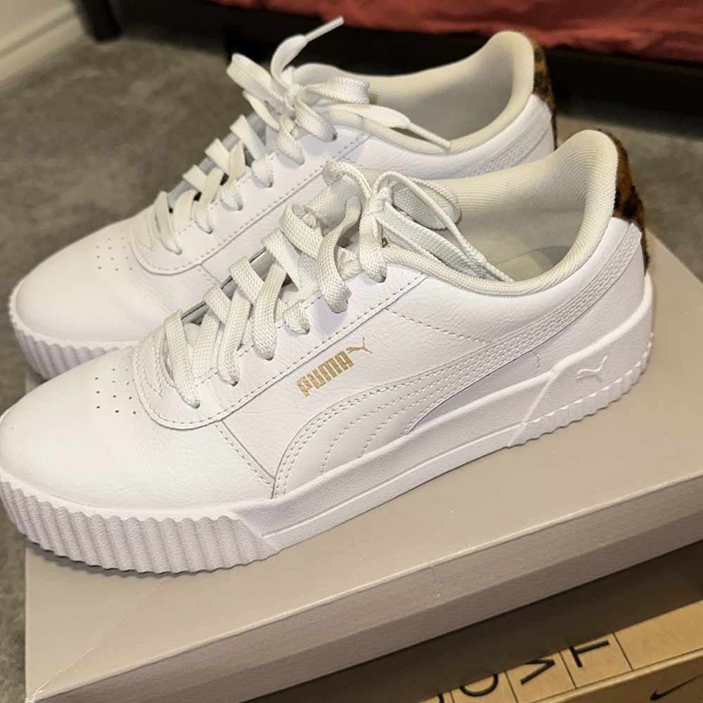 Ladies PUMA sneakers size 9 - Picture 4 of 7